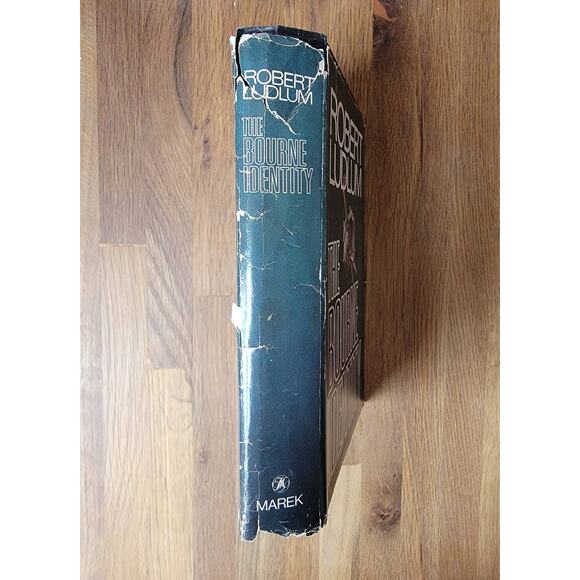 The Bourne Identity by Robert Ludlum 1980 Hardcover 1st Printing Book Club Ed - Picture 5 of 5